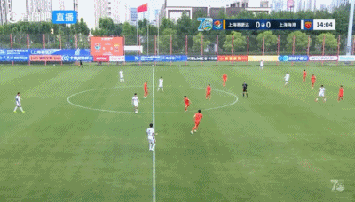 张琳芃角球头球破门 海港半场1-0领先赛更达 张琳芃角球头球破门 海港半场1-0领先赛更达