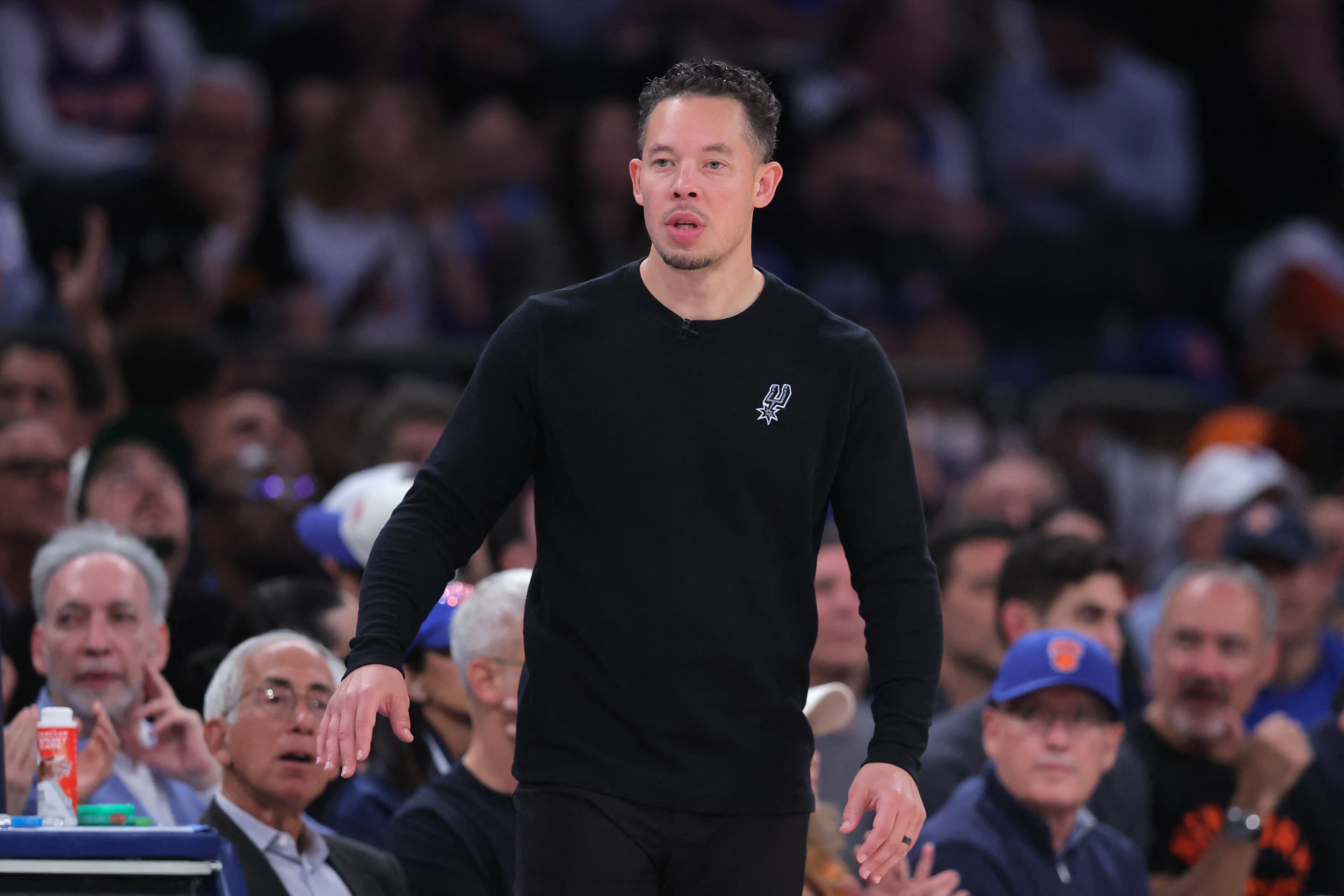 马刺总决赛1-4负尼克斯：文班亚马的超级赛季与未竟的冠军梦