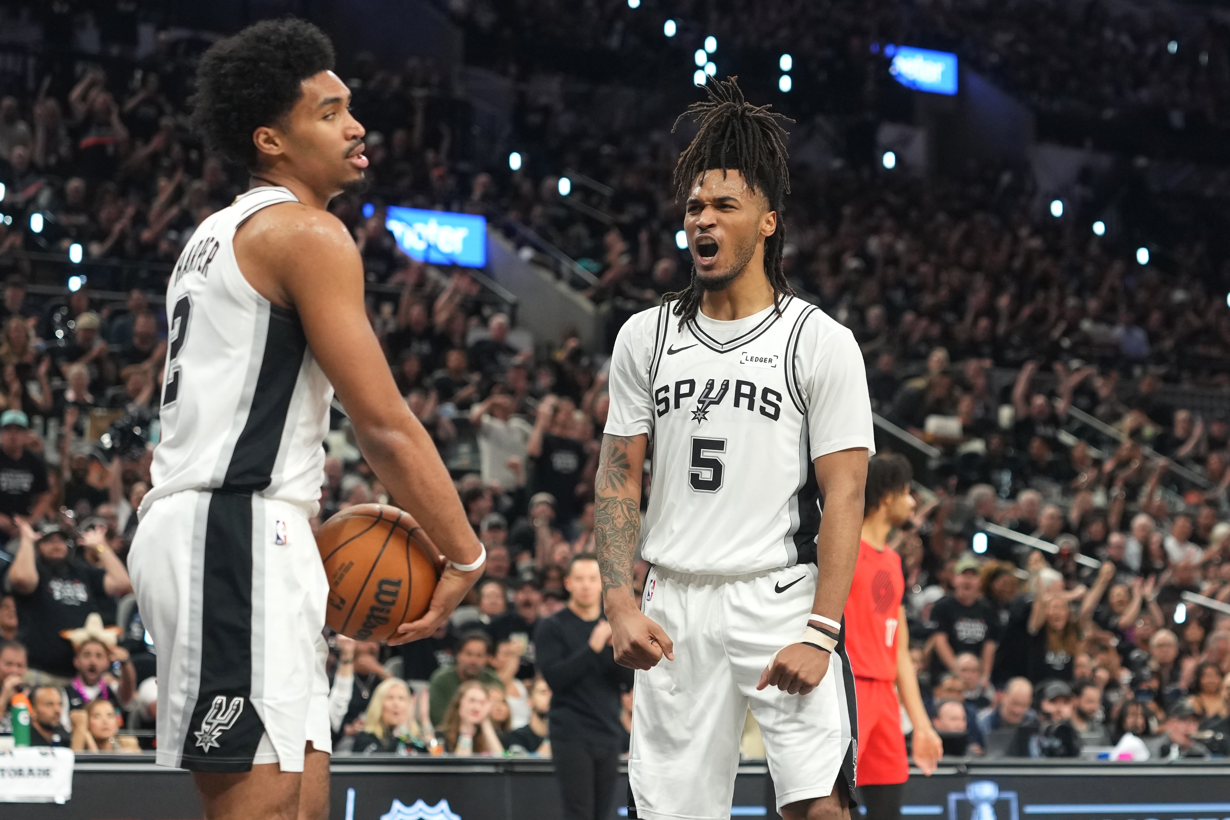 里弗斯点出三大潜力新星：埃奇库姆、哈珀、卡斯尔