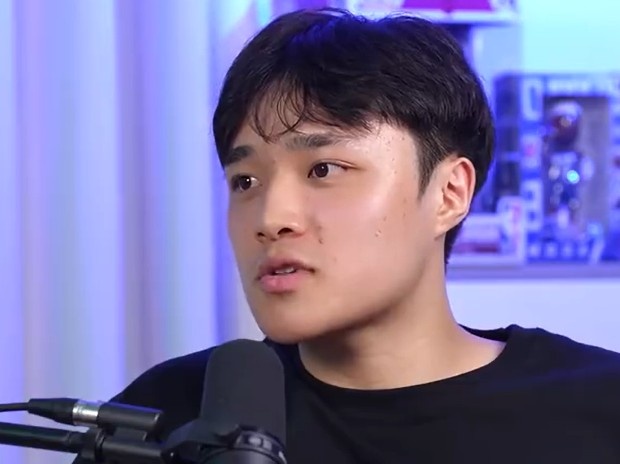 林韦恺：主力后卫遭网暴压力过大 练球心不在焉