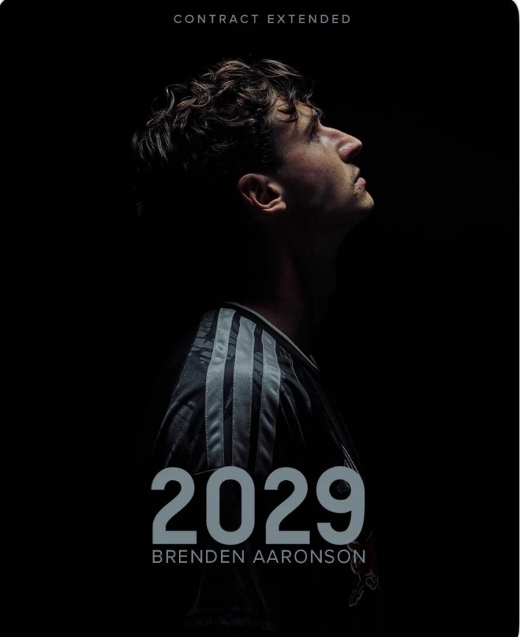 利兹联官方：与阿伦森续约至2029年