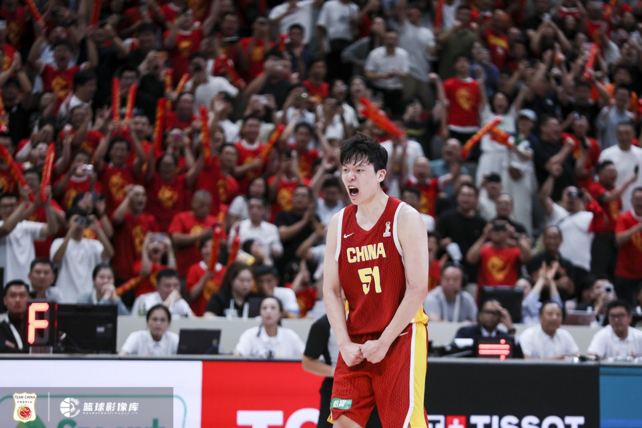 媒体人:开拓者主帅不会因为杨瀚森国家队比赛打得好就让他多上场 媒体人:开拓者主帅不会因为杨瀚森国家队比赛打得好就让他多上场