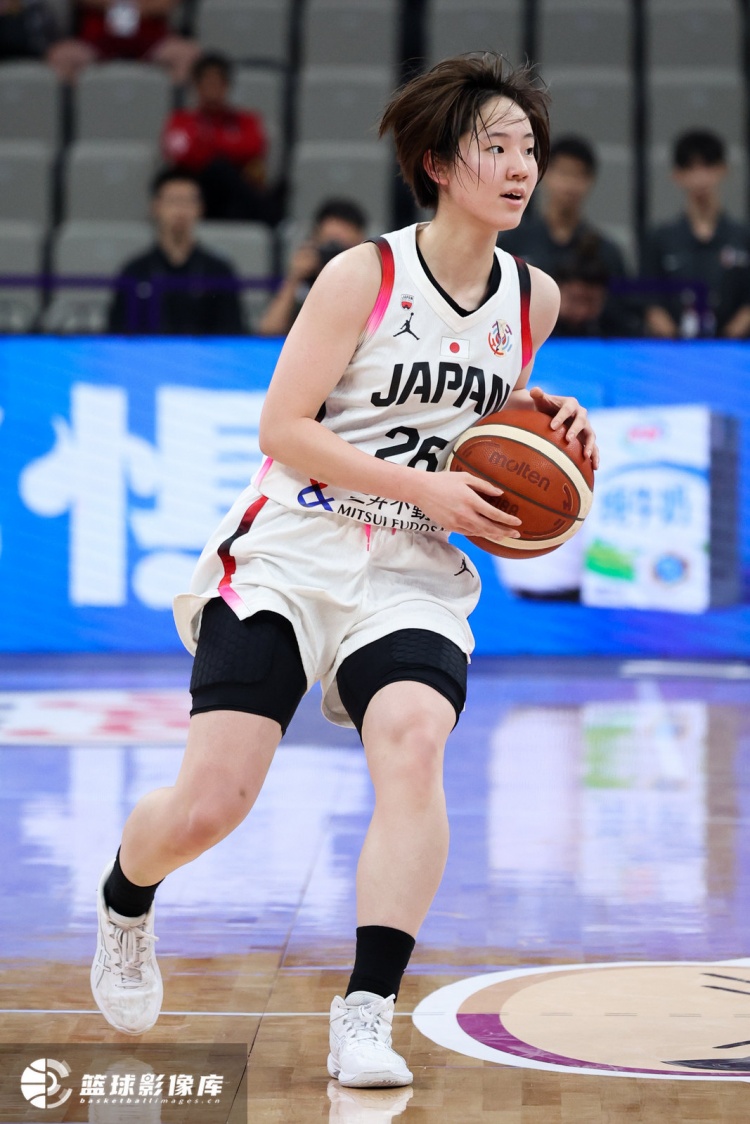 媒体人:身材又高又壮、速率又快的欧洲女篮 天生克制日本的打法 媒体人:身材又高又壮、速率又快的欧洲女篮 天生克制日本的打法