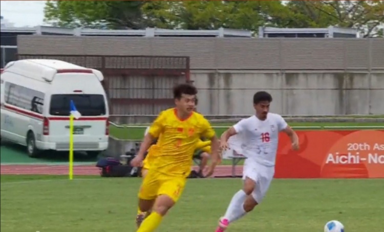 亚运会-U23国足0-0伊朗U23 小组第2末轮将战阿联酋 吴曦远射中框 亚运会-U23国足0-0伊朗U23 小组第2末轮将战阿联酋 吴曦远射中框