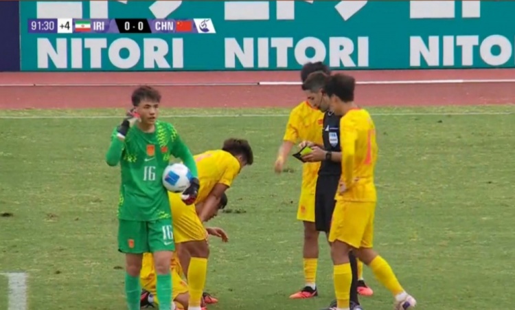 亚运会-U23国足0-0伊朗U23 小组第2末轮将战阿联酋 吴曦远射中框 亚运会-U23国足0-0伊朗U23 小组第2末轮将战阿联酋 吴曦远射中框
