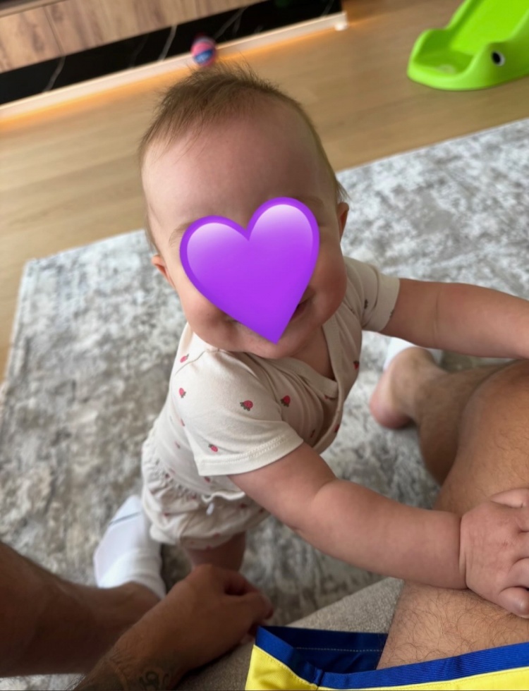 东契奇晒娃：无论爸爸去哪里 没有一天你们不在我的心里❤️