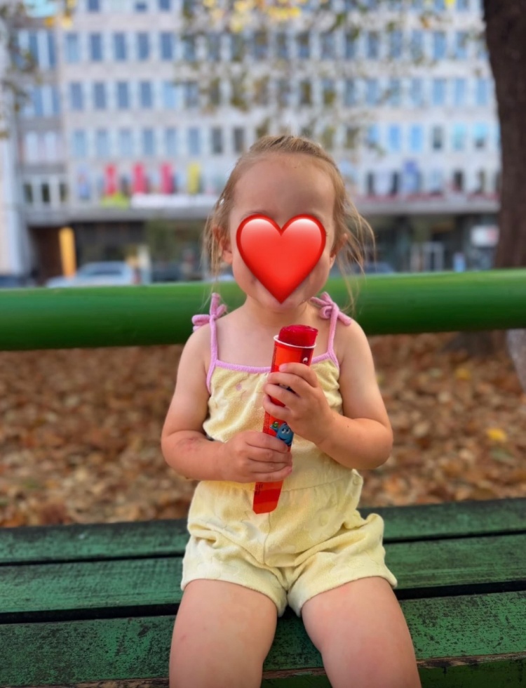东契奇晒娃：无论爸爸去哪里 没有一天你们不在我的心里❤️