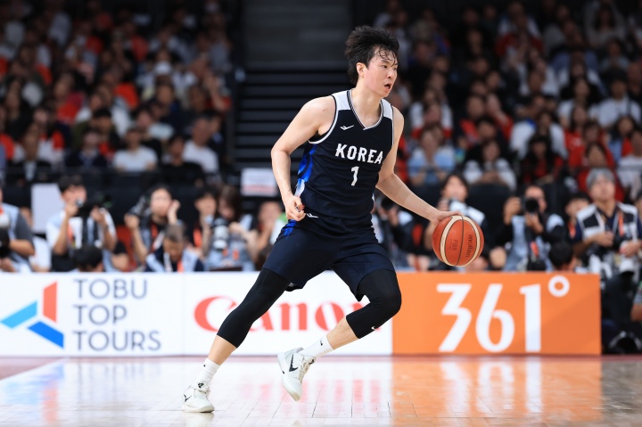 E-10合同签约开拓者！韩媒：李贤重已返回韩国 26日去波特兰